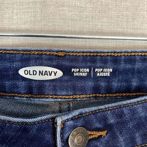 Old Navy Pop Icon Skinny Jeans Sz 14 Tall Straight Leg Medium Wash - Picture 5 of 6